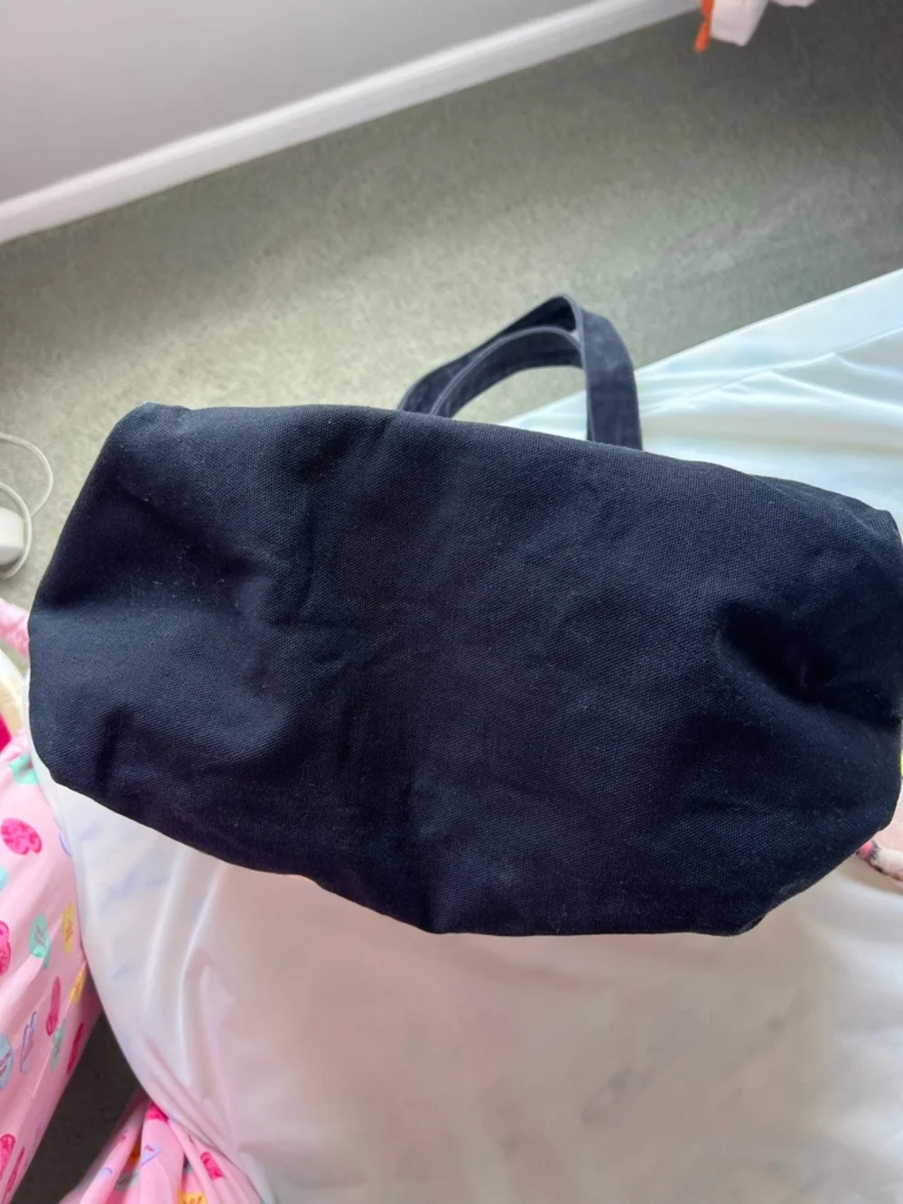Vineyard Vines Tote Bag - Picture 5 of 7